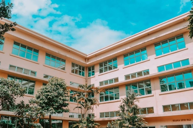 Sekolah Kencanaulokkupai